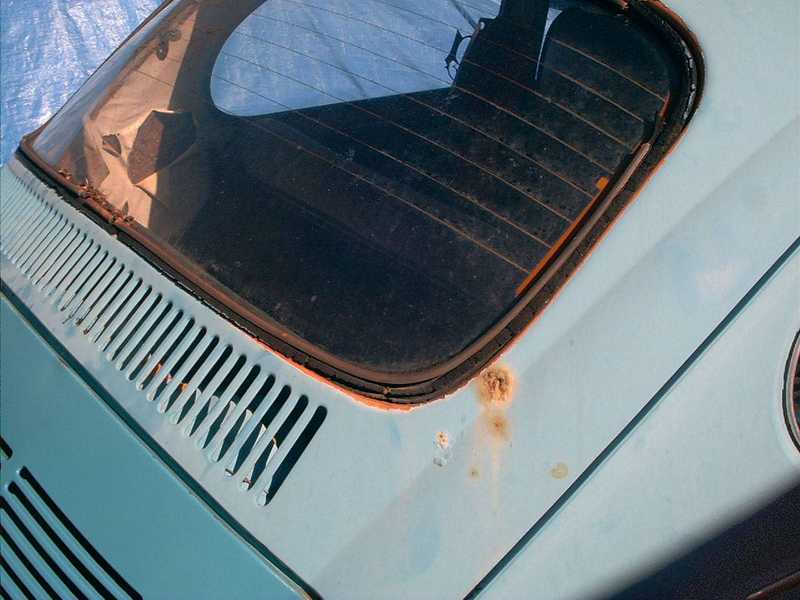 A Little rust..........bad Seal too.
